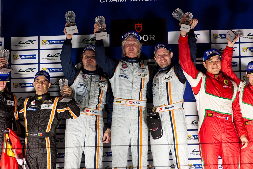 Kristian Poulsen, Nicki Thiim og Christoffer Nygaard på podiet
(Foto: Aston Martin Racing)